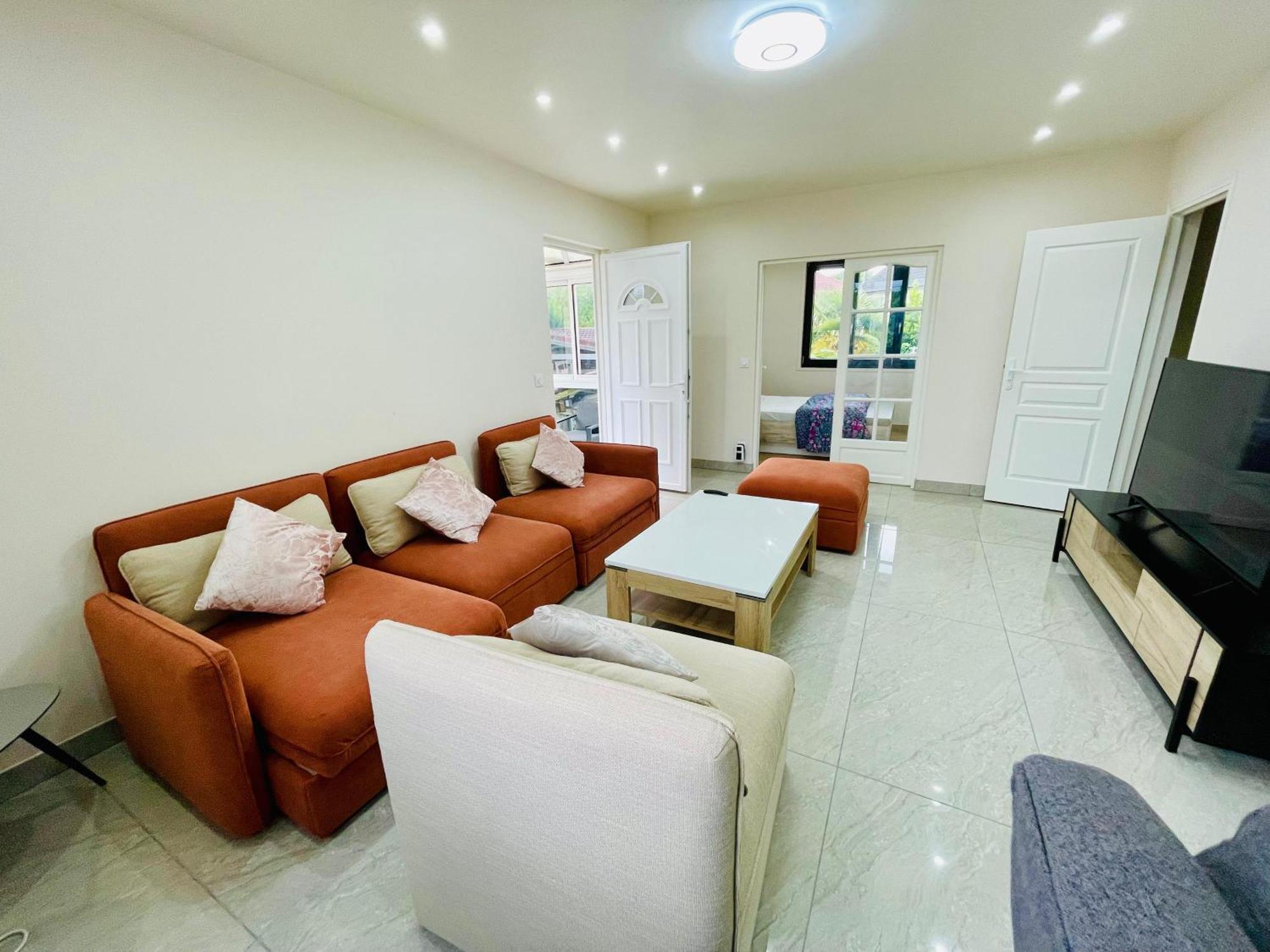 Stylish, Calm And Green Home Stay سانت فارجو بونثيري المظهر الخارجي الصورة